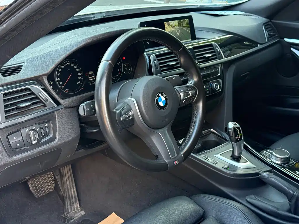 BMW 3 Series GT — фото 3