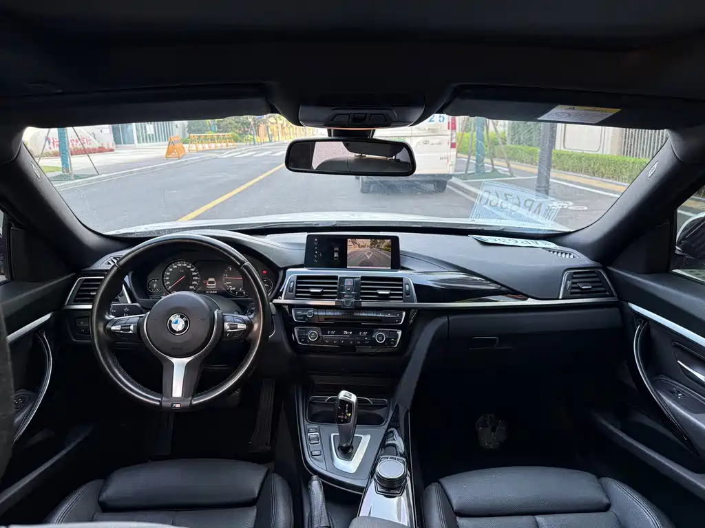 BMW 3 Series GT — фото 5