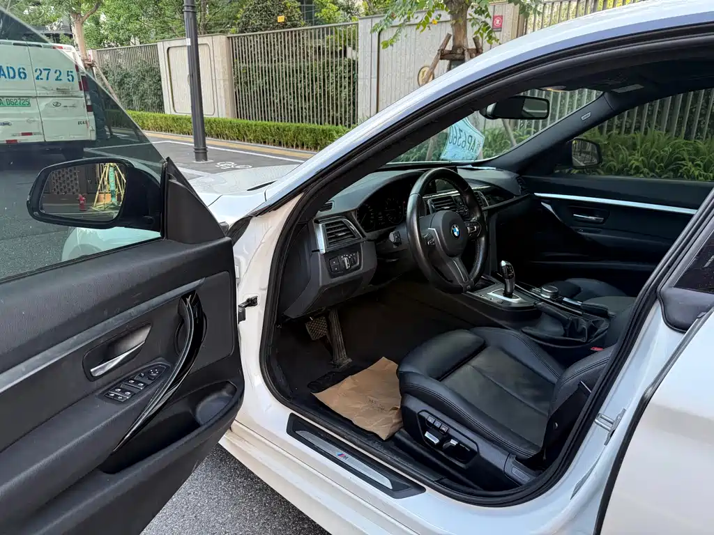 BMW 3 Series GT — фото 6