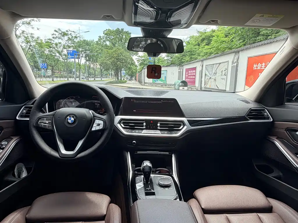 BMW 3 Series — фото 11