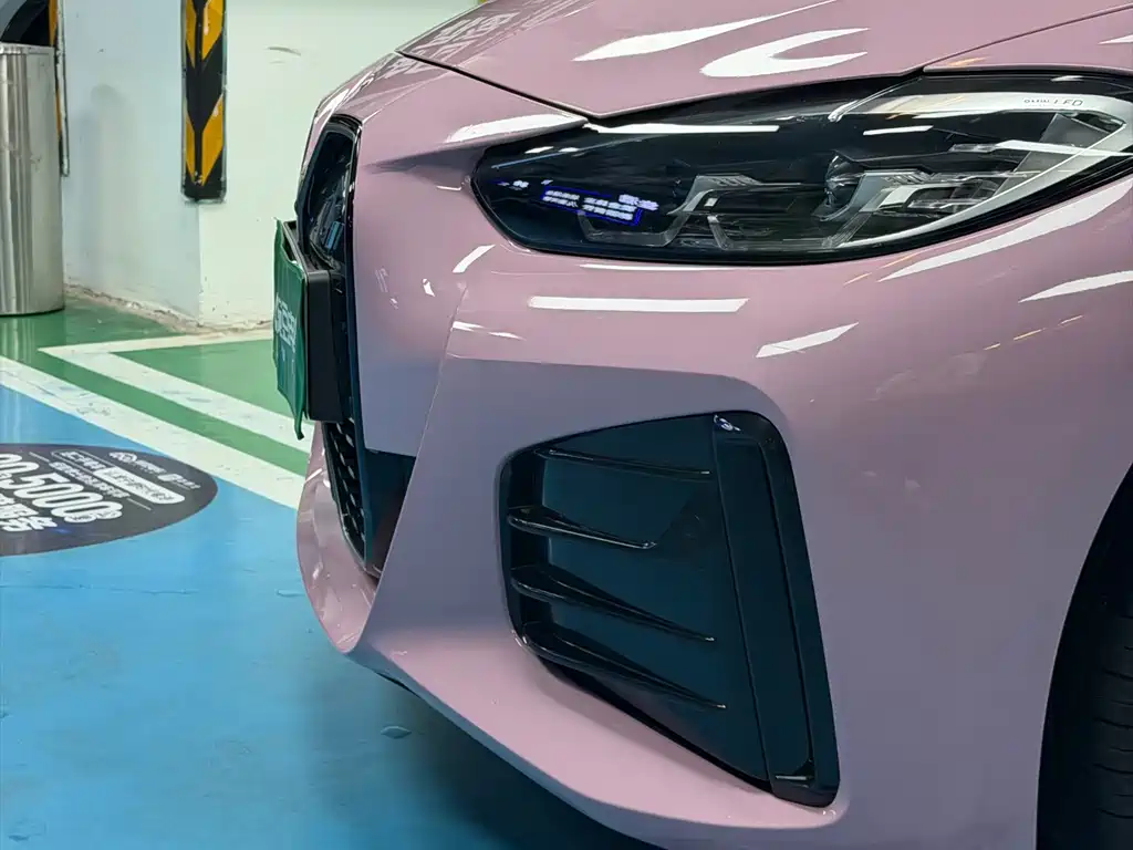 BMW i4 — фото 5