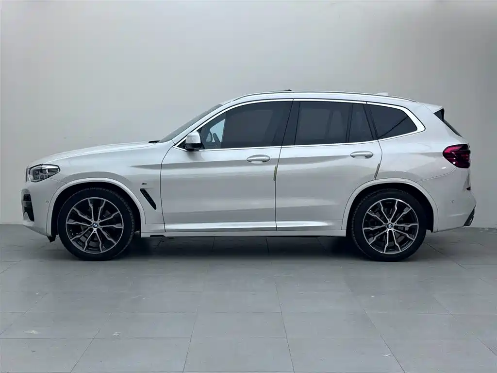 BMW X3 — фото 3