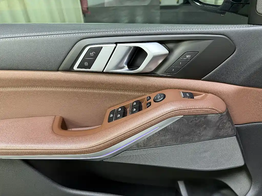 BMW X5 (Import) — фото 15