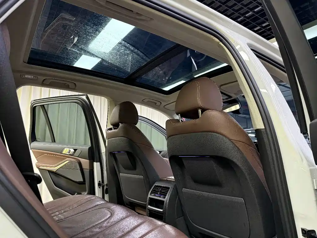 BMW X5 (Import) — фото 34