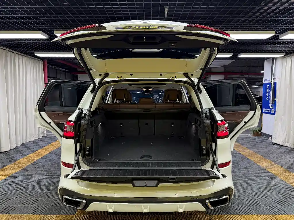 BMW X5 (Import) — фото 41