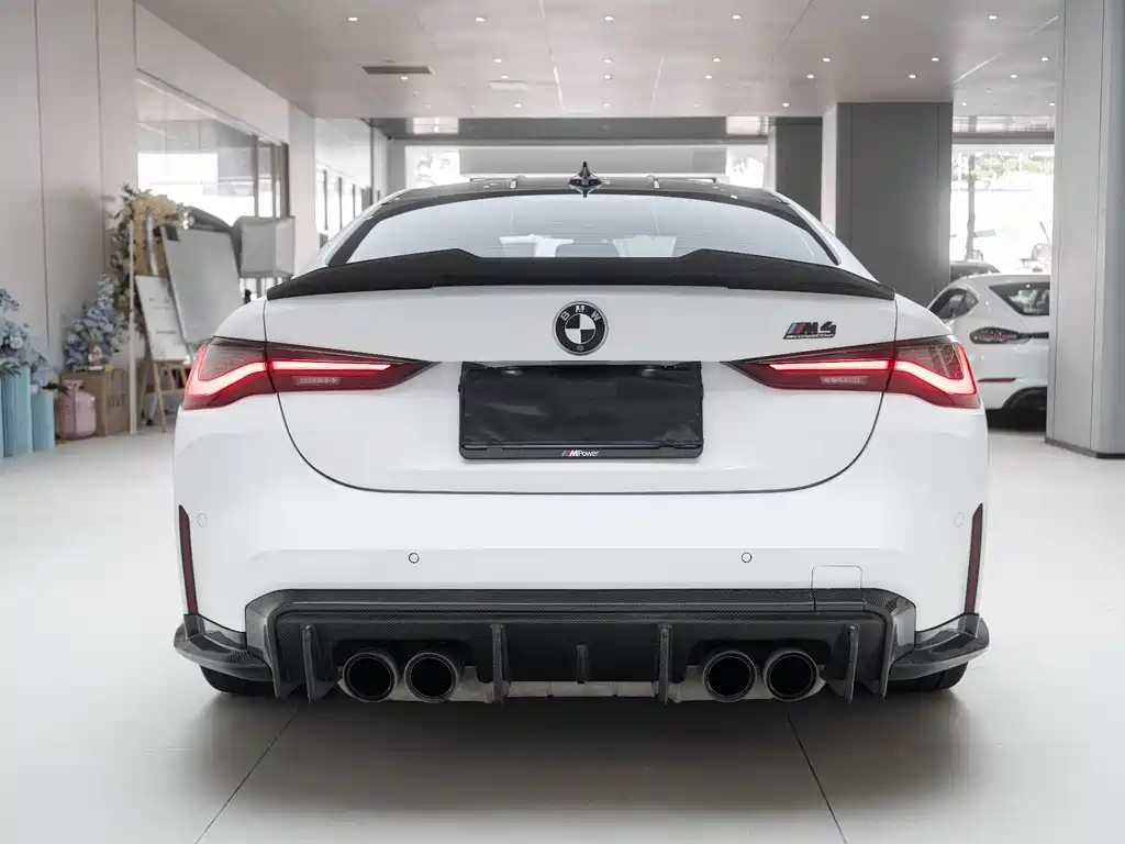 BMW M4 — фото 6