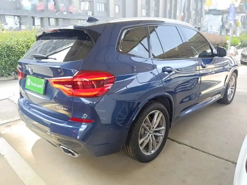 BMW X3 — фото 7