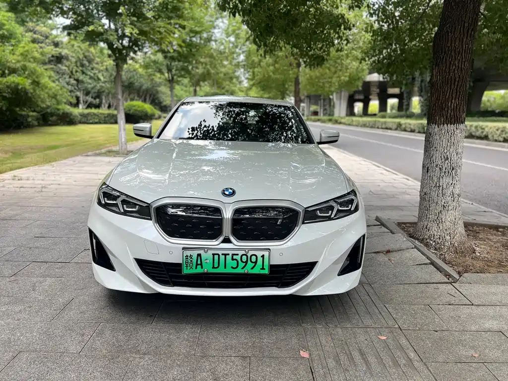 BMW i3 — фото 2