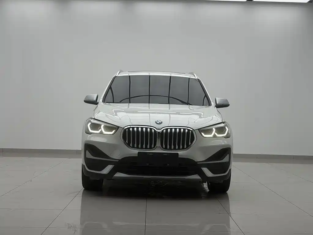 BMW X1 — фото 3
