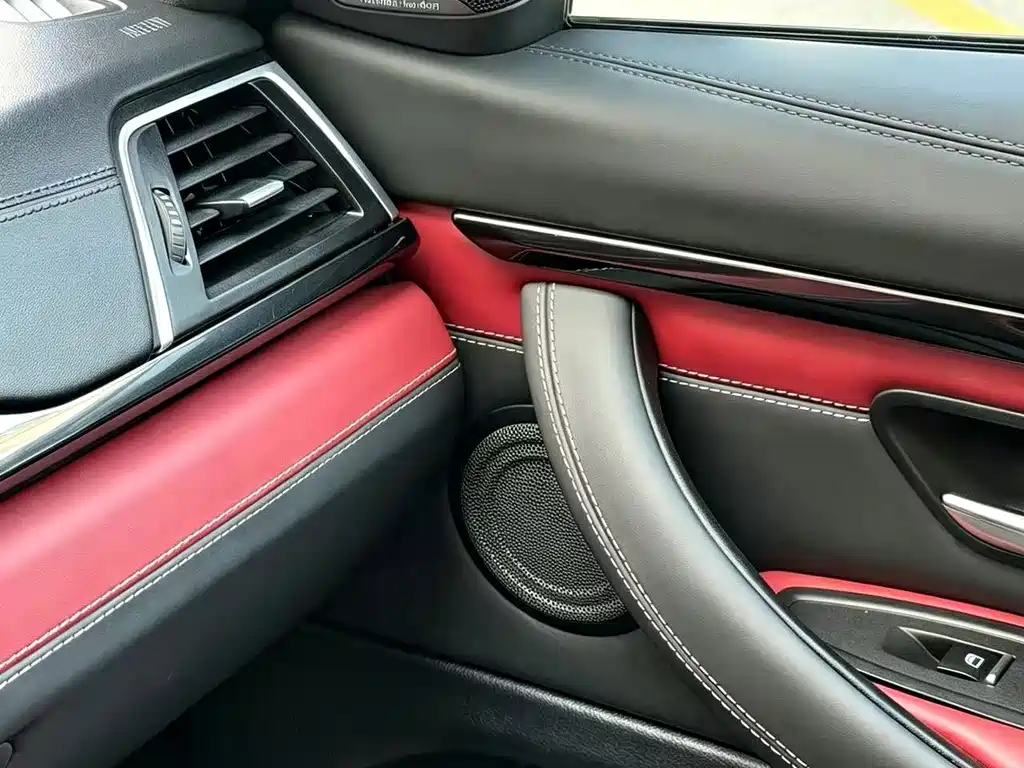 BMW M4 — фото 14