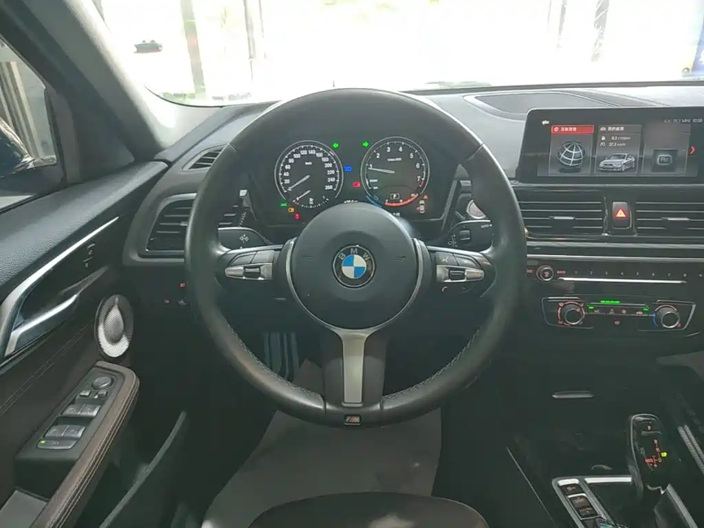 BMW 1 Series — фото 11