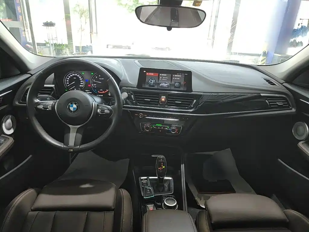 BMW 1 Series — фото 10