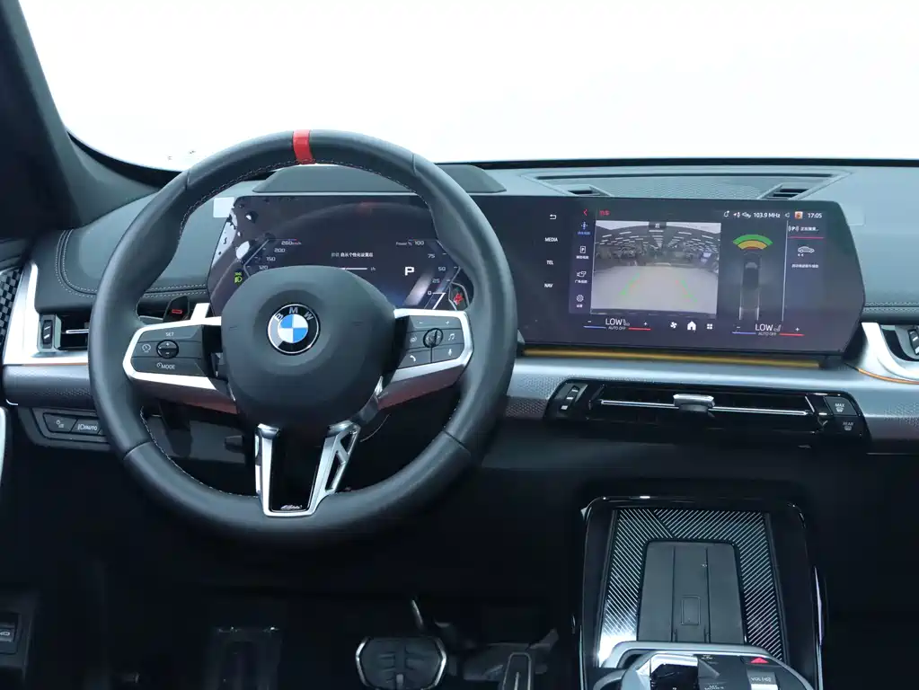 BMW X1 M35Li — фото 8