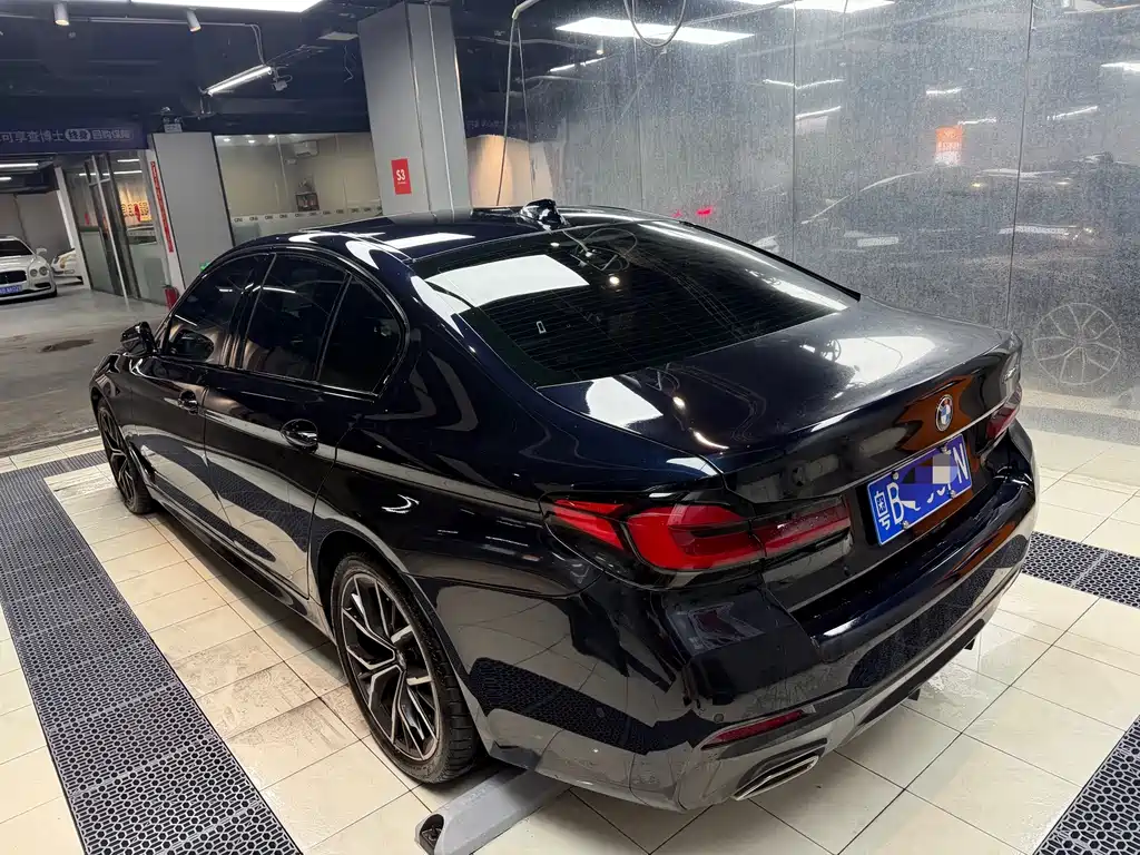 BMW 5 Series (Import) — фото 5