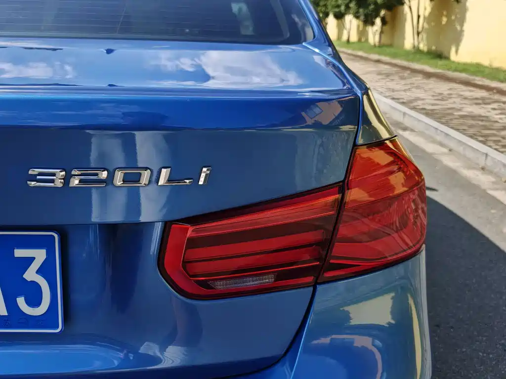 BMW 3 Series — фото 10
