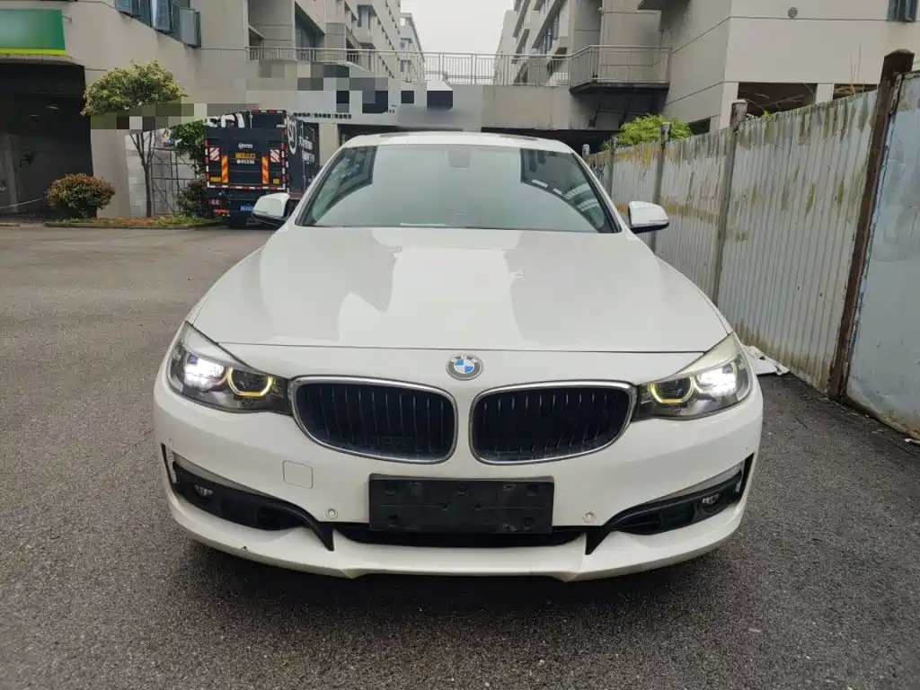 BMW 3 Series GT — фото 3