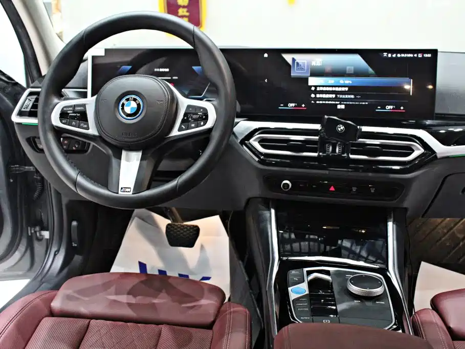 BMW i3 — фото 10