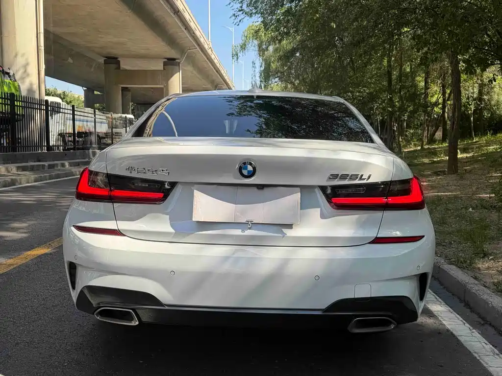 BMW 3 Series — фото 10