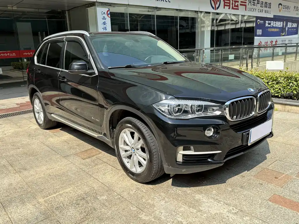 BMW X5 (Import) — фото 3