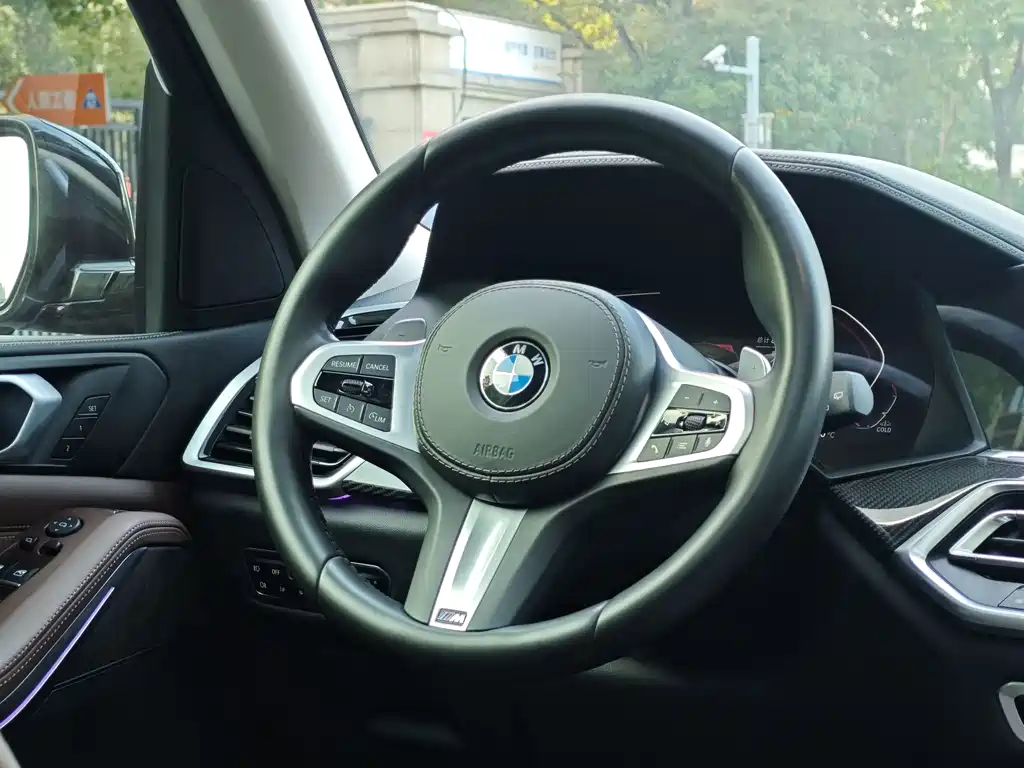 BMW X5 (Import) — фото 7