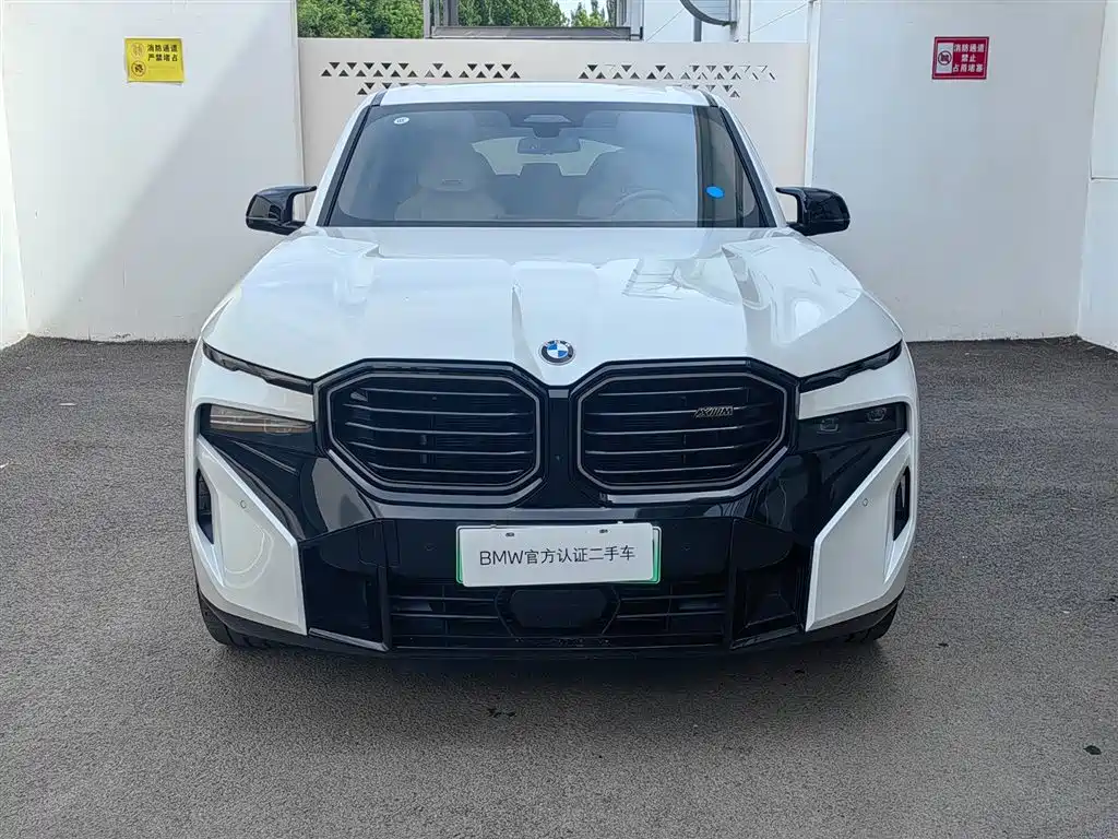 BMW XM — фото 2