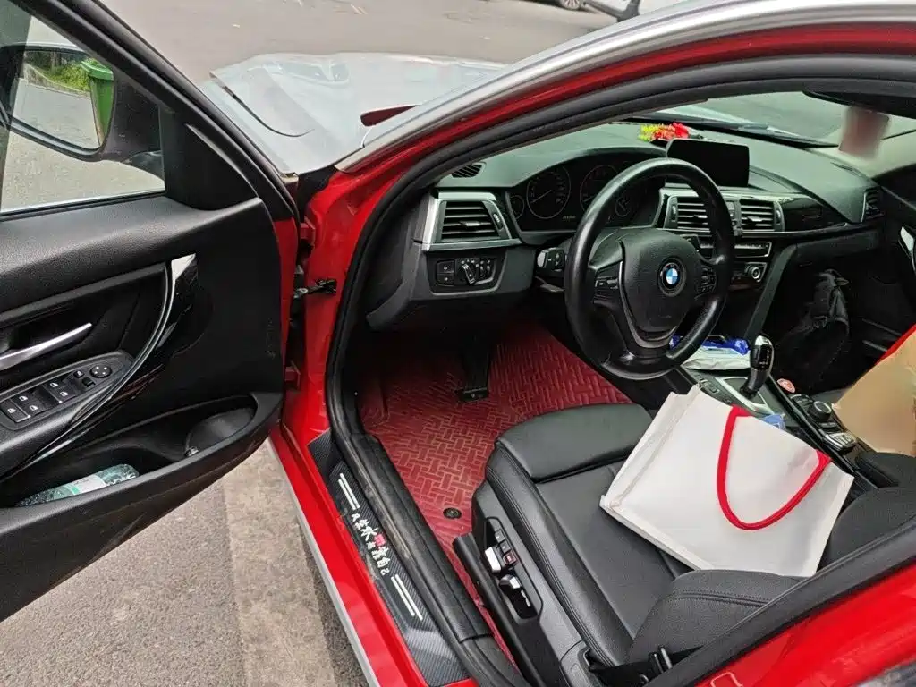 BMW 3 Series — фото 14