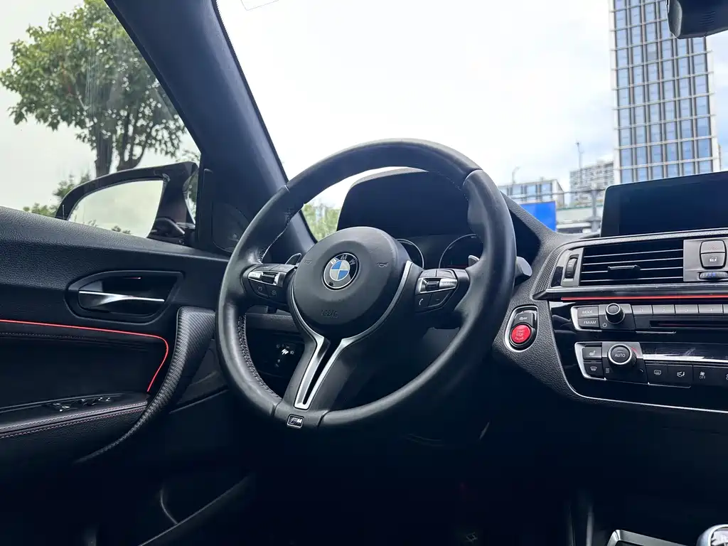 BMW M2 — фото 13