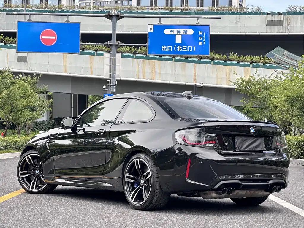 BMW M2 — фото 19