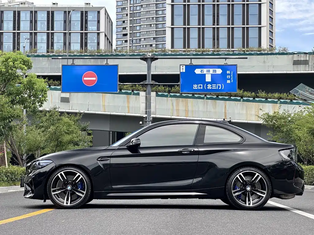 BMW M2 — фото 4