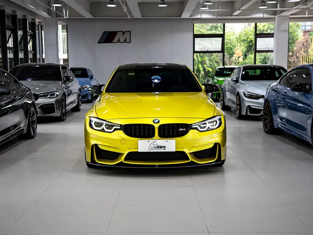 BMW M4 — фото 2