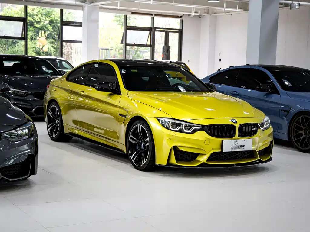 BMW M4 — фото 3