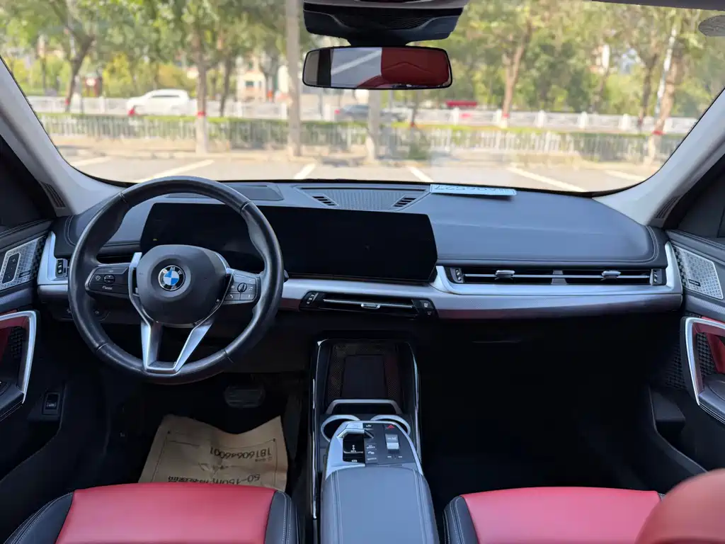 BMW X1 — фото 11