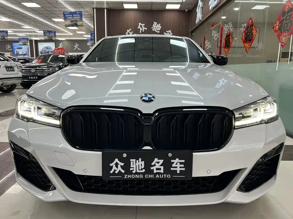 BMW 5 Series — фото 2