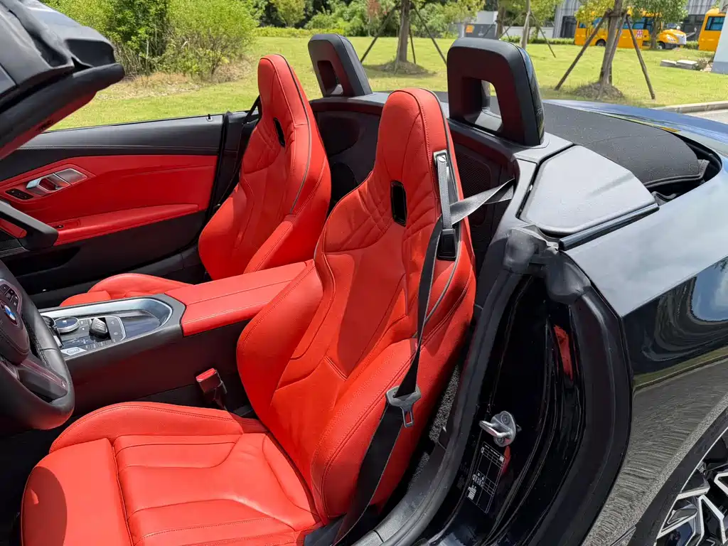 BMW Z4 — фото 14