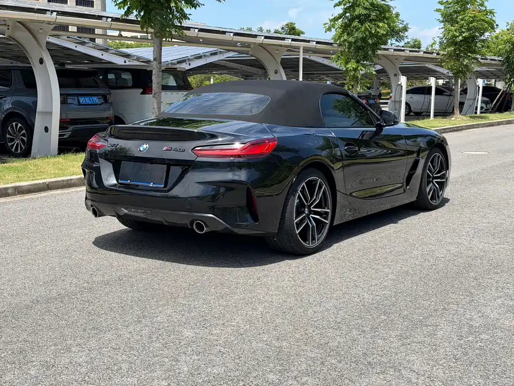 BMW Z4 — фото 4