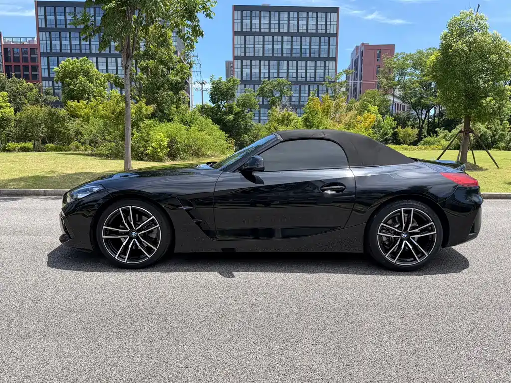 BMW Z4 — фото 8