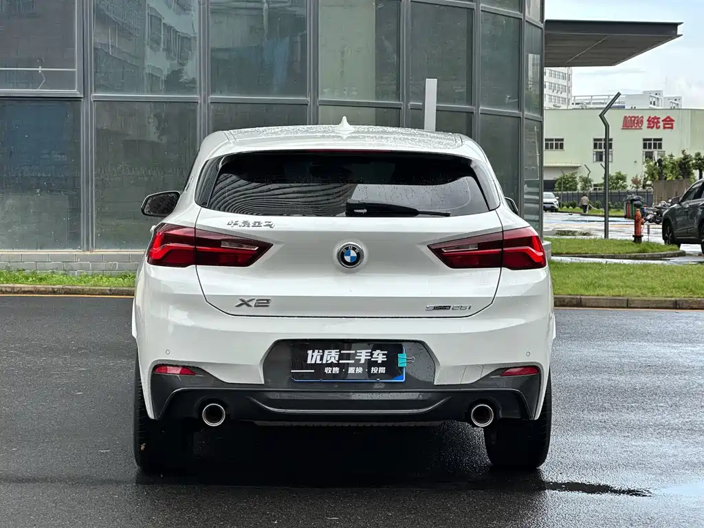 BMW X2 — фото 8
