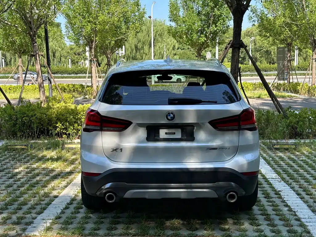 BMW X1 — фото 14