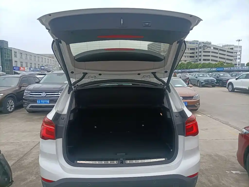 BMW X1 — фото 19