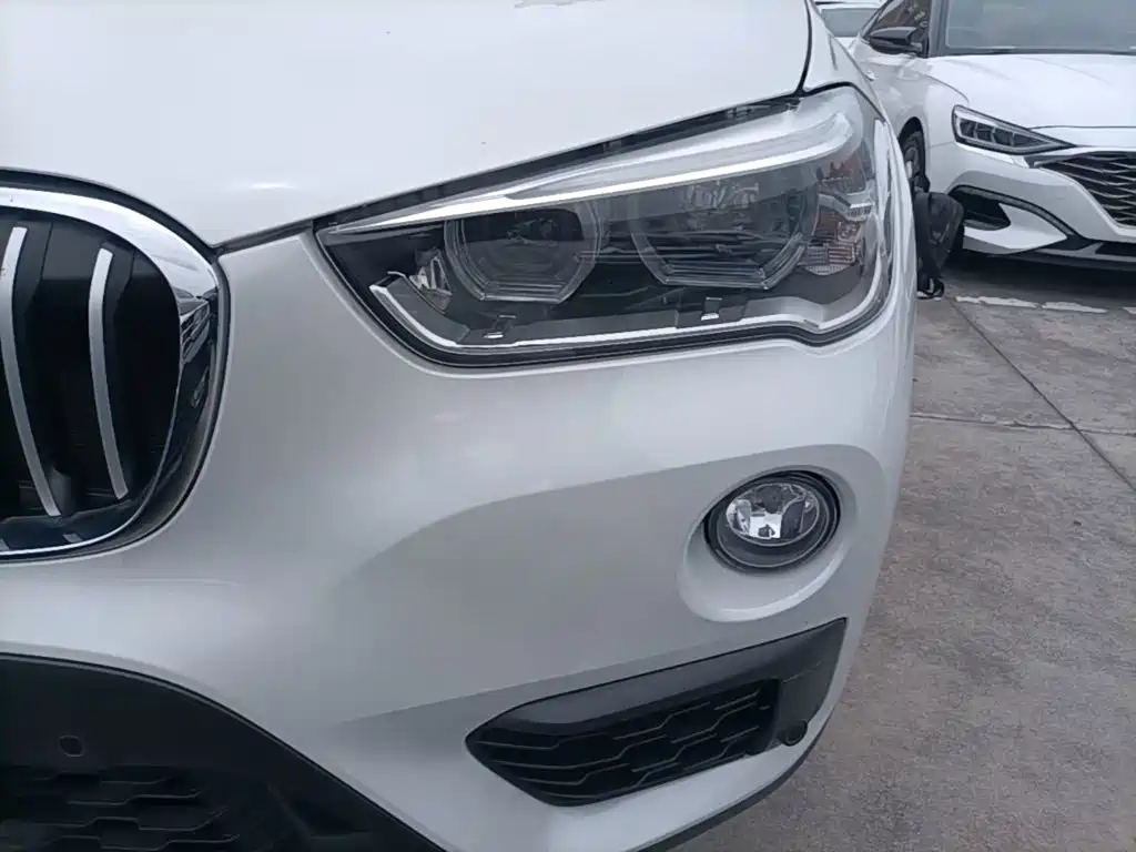 BMW X1 — фото 24