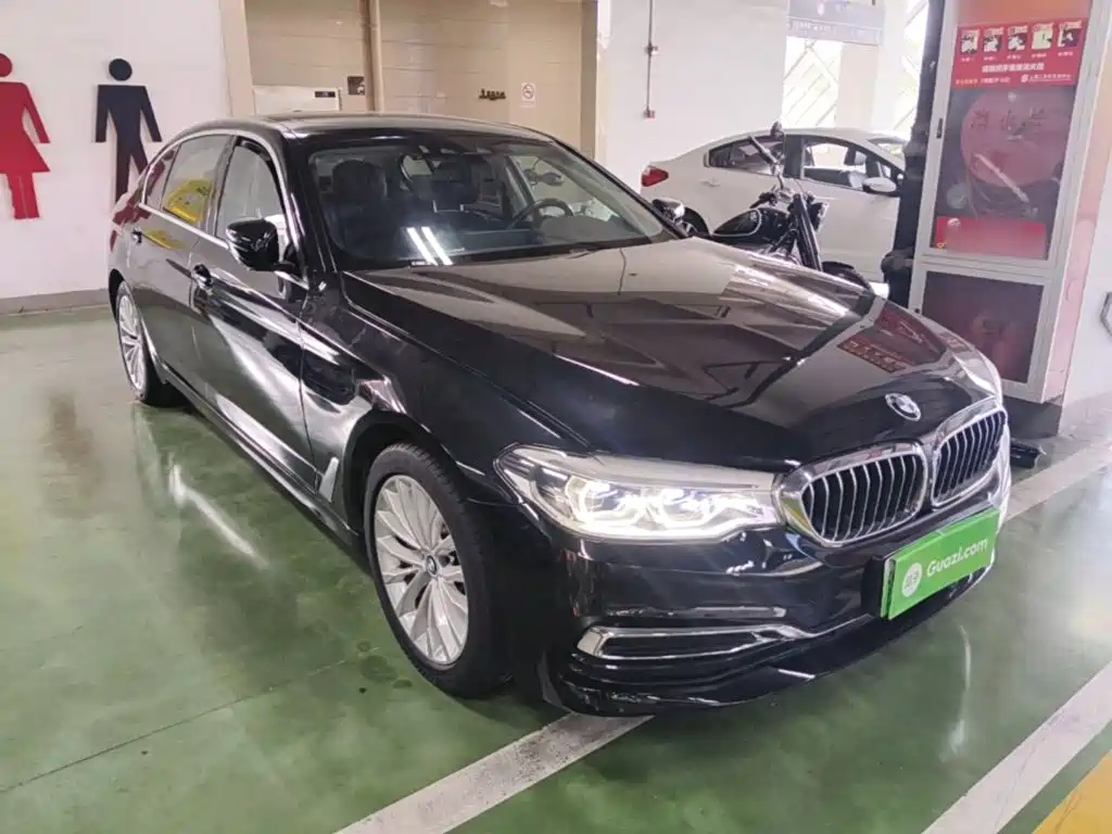 BMW 5 Series New Energy — фото 4