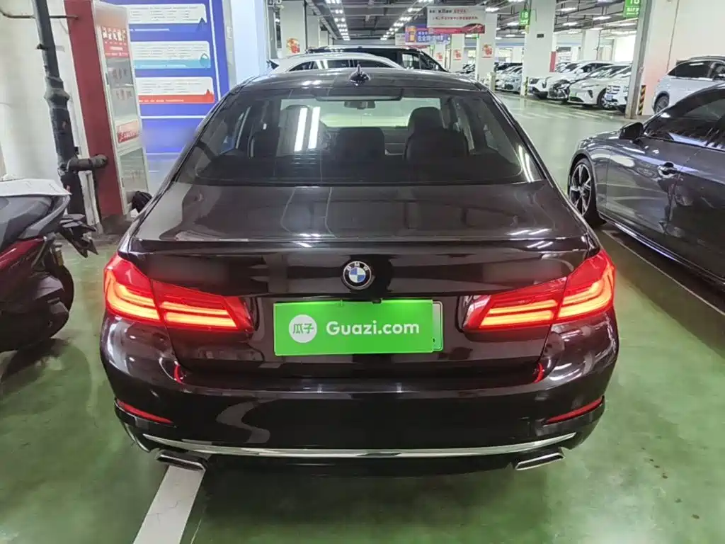 BMW 5 Series New Energy — фото 6