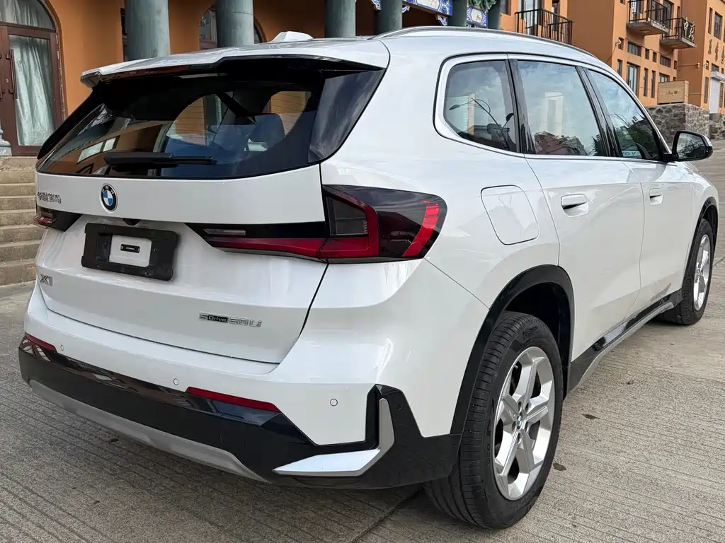 BMW X1 — фото 7