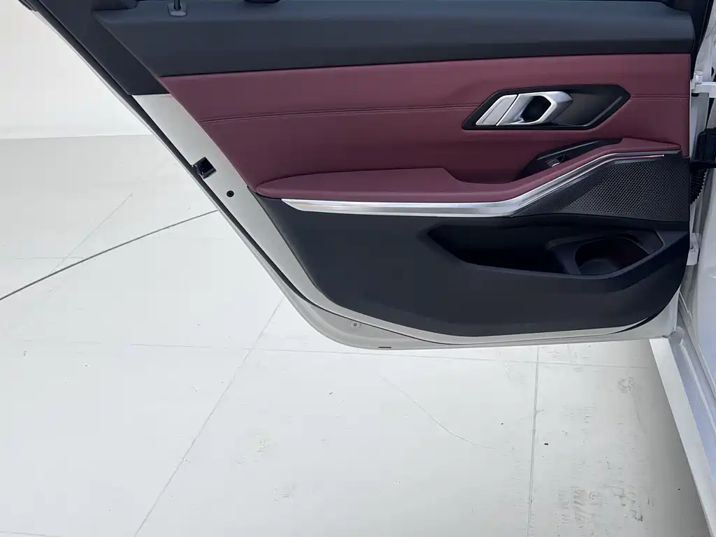 BMW 3 Series — фото 19