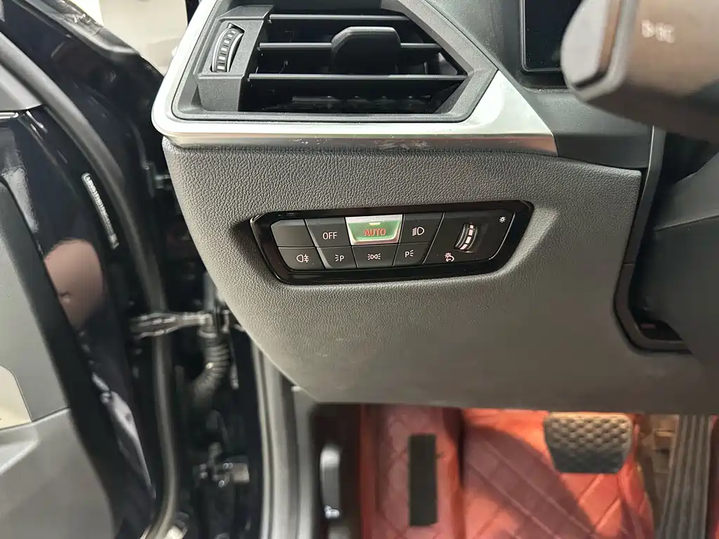 BMW 3 Series — фото 13