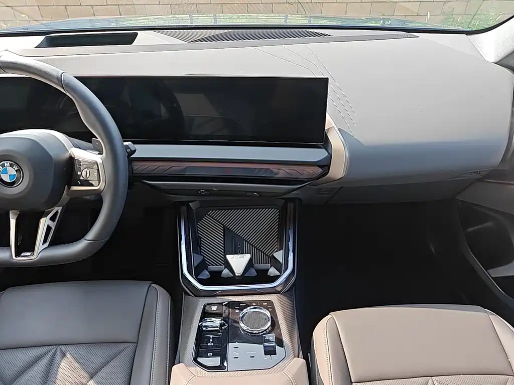 BMW X3 — фото 8