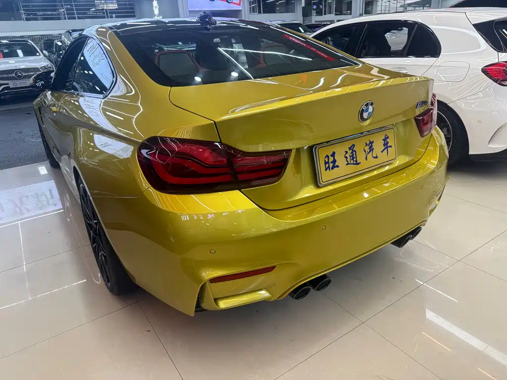 BMW M4 — фото 4