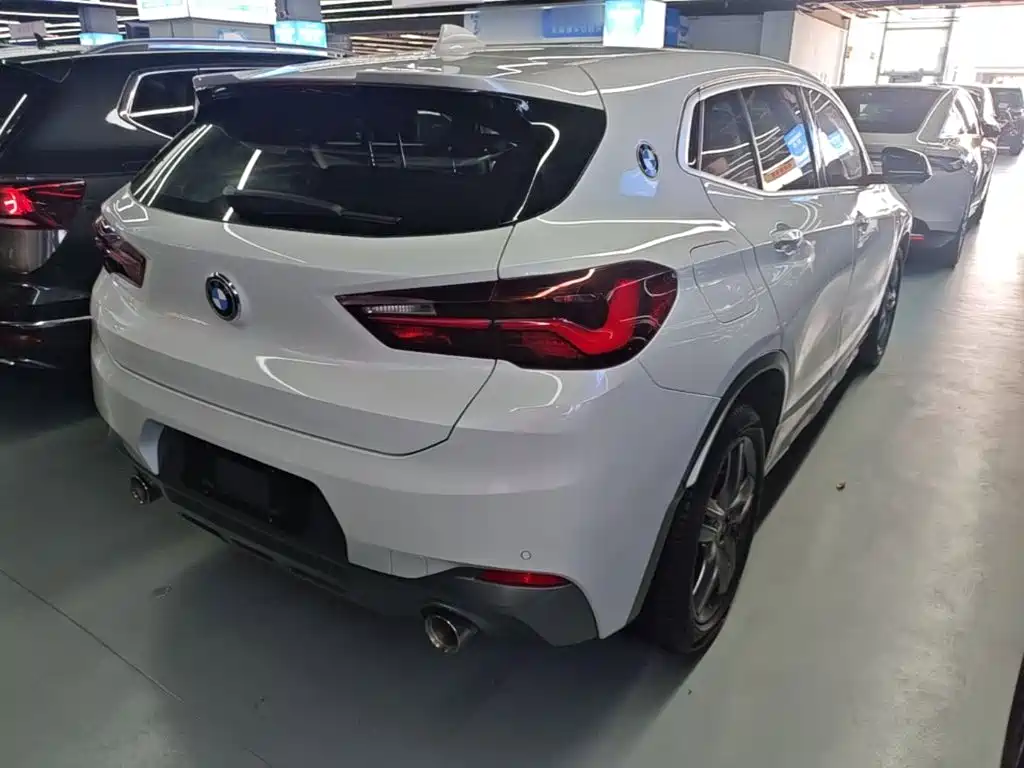 BMW X2 — фото 7