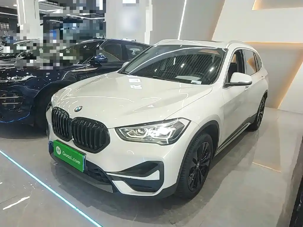 BMW X1 — фото 2