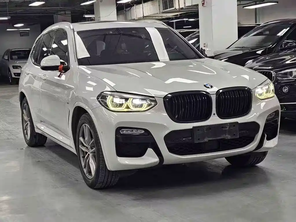 BMW X3 — фото 3